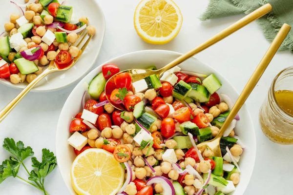 Mediterranean Chickpea and Cucumber Salad
